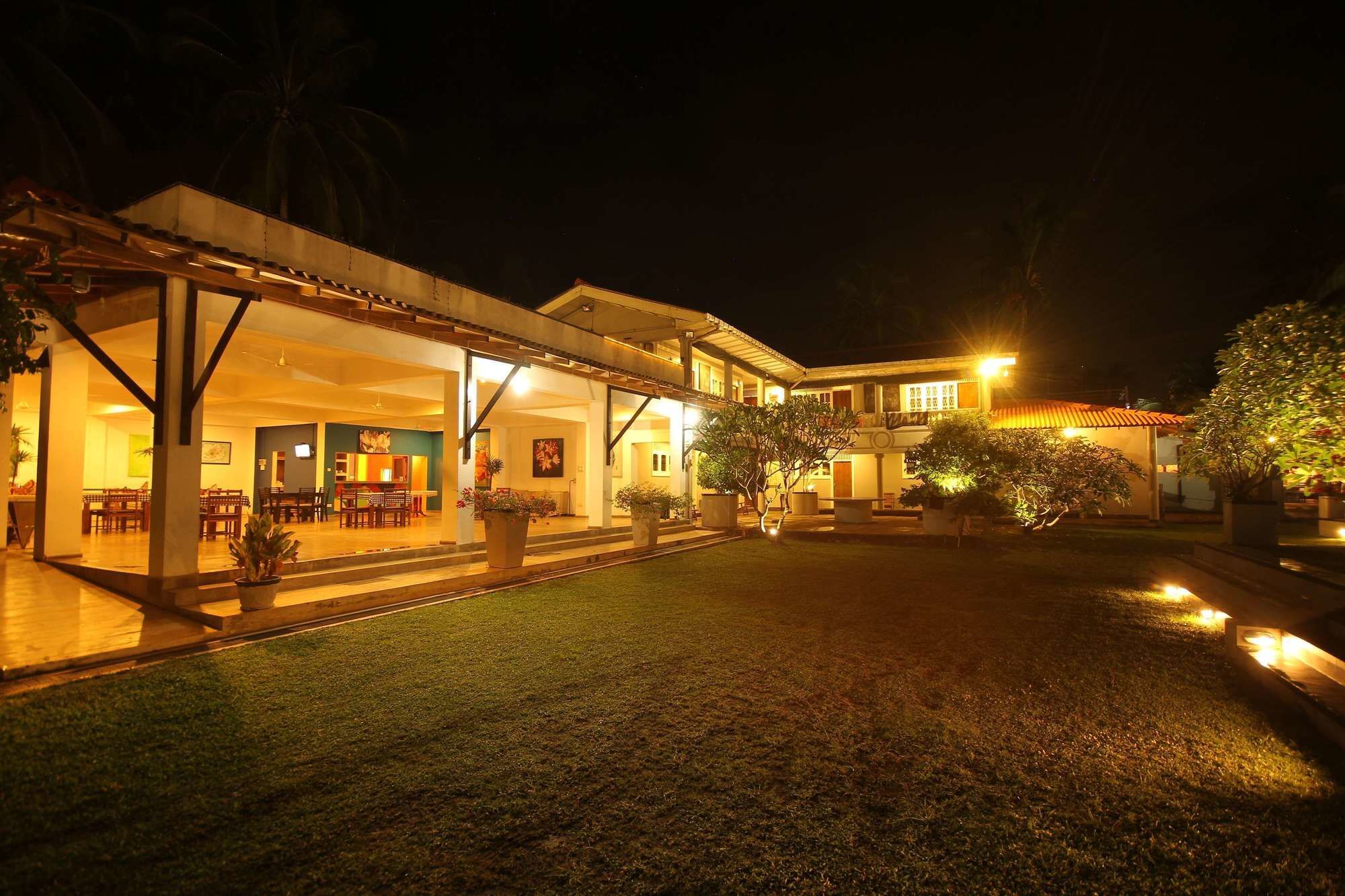 The Caribbean Gate Resort & Cafe ウナワトゥナ エクステリア 写真