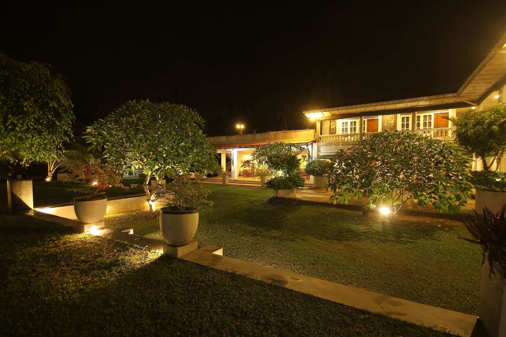The Caribbean Gate Resort & Cafe ウナワトゥナ エクステリア 写真