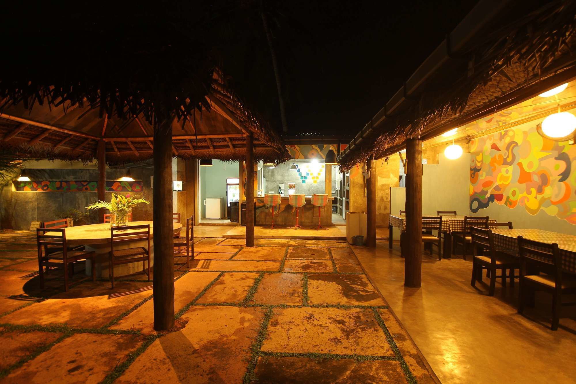 The Caribbean Gate Resort & Cafe ウナワトゥナ エクステリア 写真
